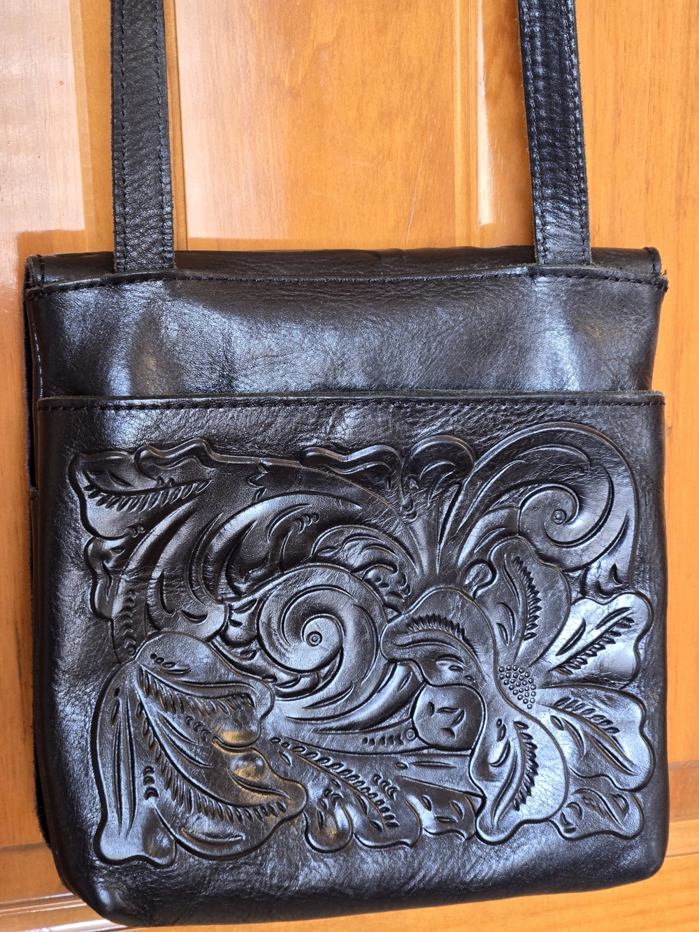 Patricia Nash Black Tooled Floral Leather Crossbody - Picture 6 of 9
